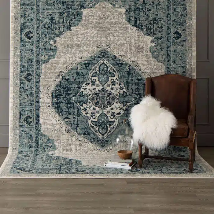 Acropolis Robins Egg (92117 60129) Traditional Rugs