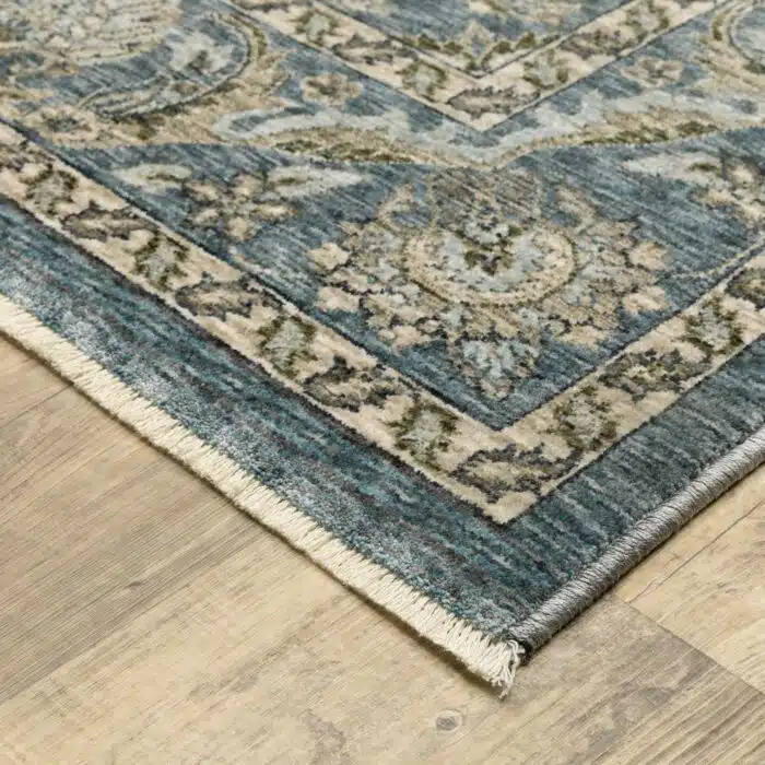 Aberdeen 70h Traditional Rugs