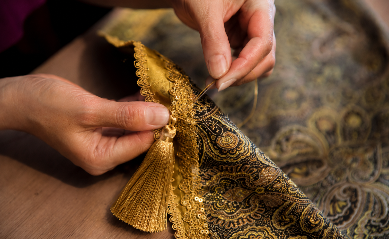 How Professional Rug Fringe and Tassel Repair Extends Your Rug's Life